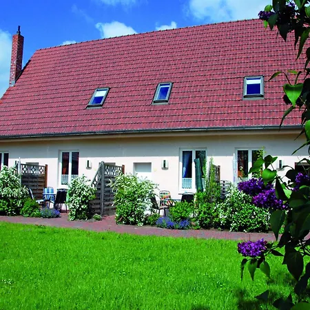 In Der Mecklenburger Seenplatte, Cleaning Included Buchholz (Mecklenburg-Vorpommern)